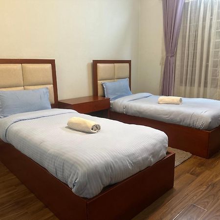 Norbu Hotel Катманду Экстерьер фото